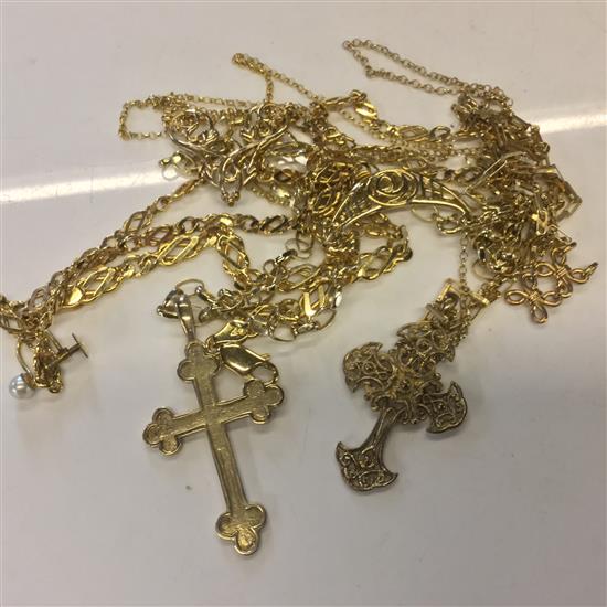 9ct gold necklaces, pendants 45g gross